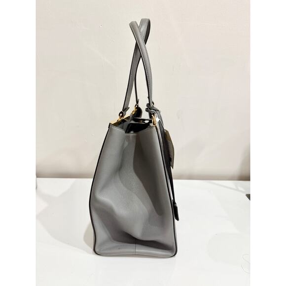 Fendi 2Jours Gray Textured Leather Double Shoulder Top Handle Handbag - Picture 4 of 12